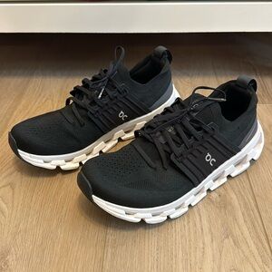 Women’s On Cloudswift 3 Running Shoe Size 10
